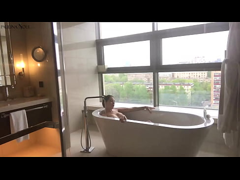 ❤️ Babe yang luar biasa ghairah jerking off dia di dalam bilik air seks berkualiti pada ms.123sex.ru ❌❤