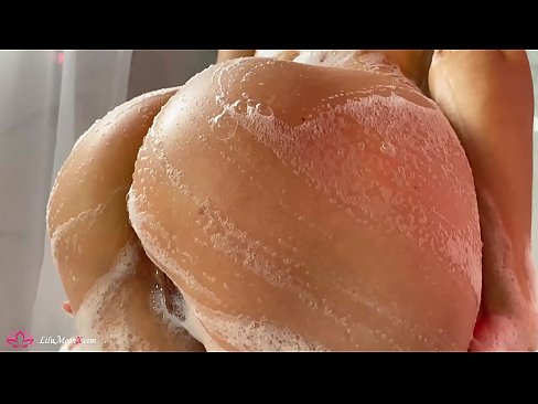 ❤️ Si rambut coklat Melancap Faraj dengan Vibrator hingga Orgasme Intens dalam Mandi seks berkualiti pada ms.123sex.ru ❌❤